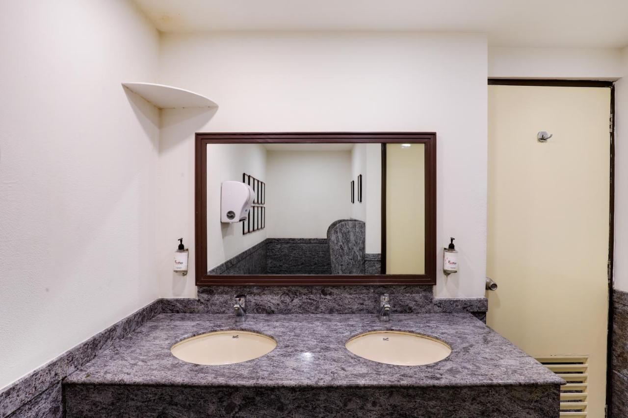 Red Fox By Lemon Tree Hotels, East Delhi Luaran gambar